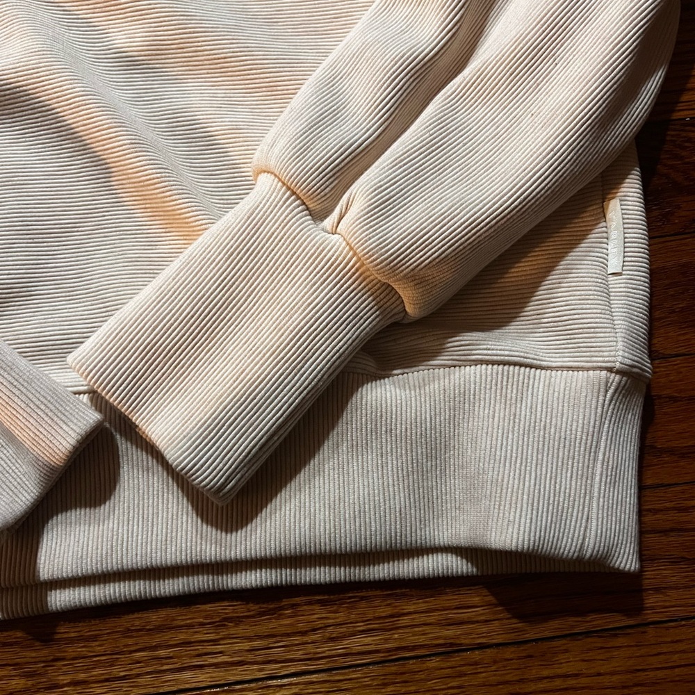 Varley Pullover - Picture 7 of 9